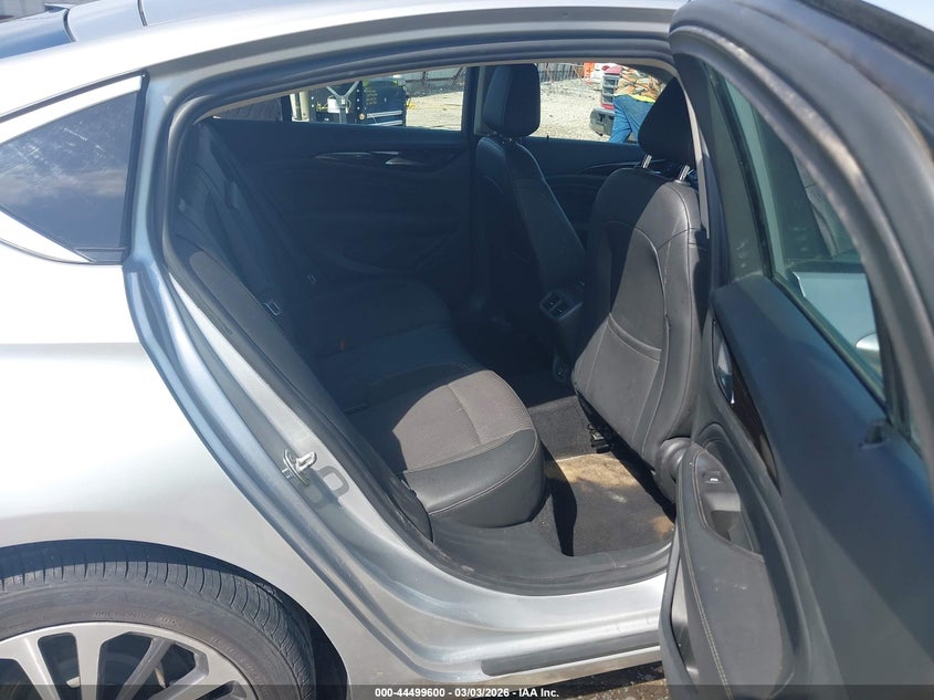 2019 Buick Regal Sportback Preferred Ii VIN: W04GM6SXXK1042389 Lot: 44499600