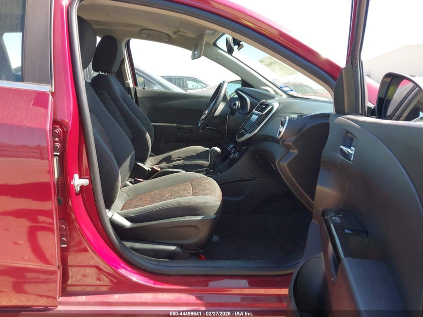 2017 Chevrolet Sonic Lt Auto