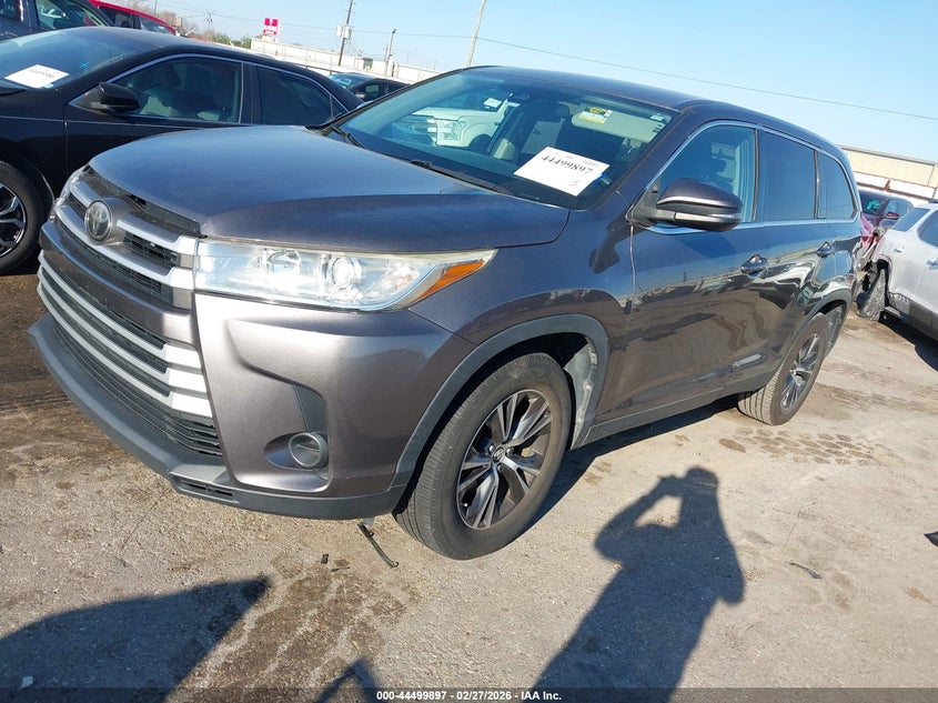 2019 Toyota Highlander Le