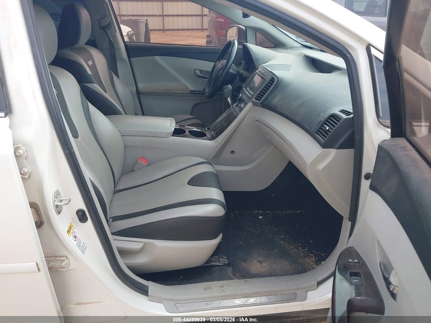 2010 Toyota Venza Base V6