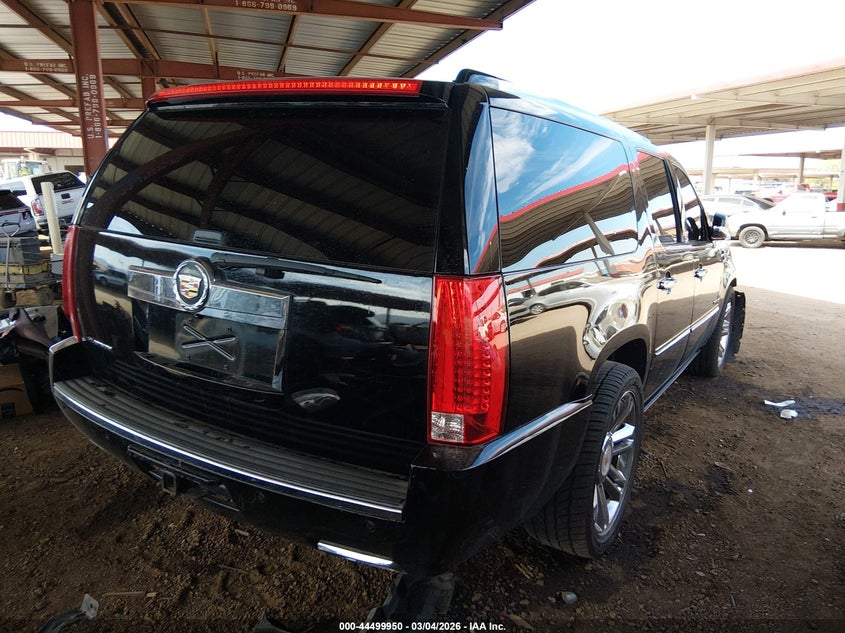 2013 Cadillac Escalade Esv Platinum Edition