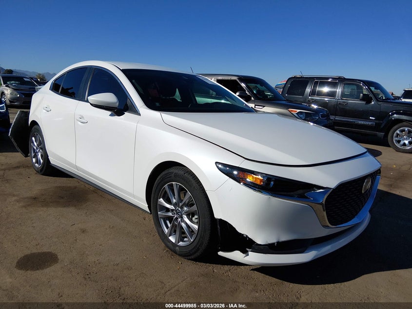 3MZBPAAL4NM302699 MAZDA MAZDA3 Photo 1