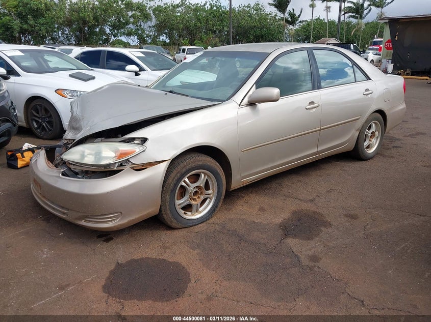 2004 Toyota Camry Le
