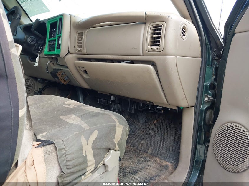 2002 GMC Sierra 1500 Standard