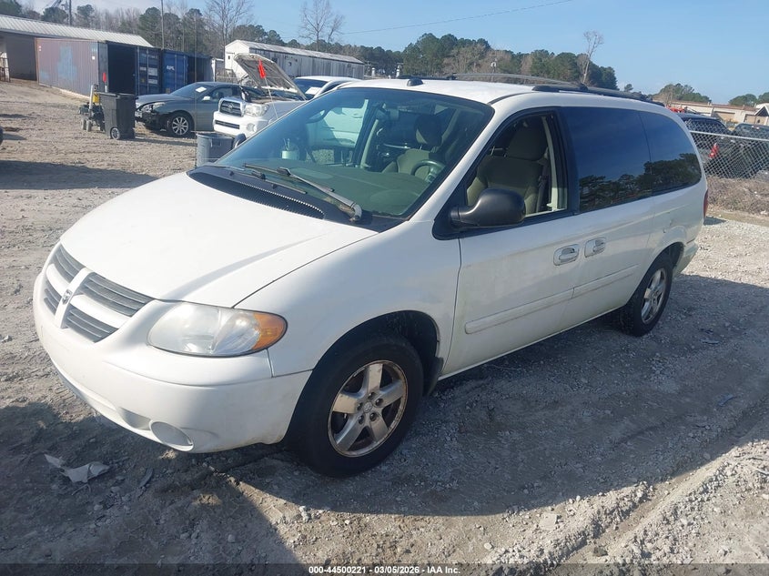 2005 Dodge Grand Caravan Sxt