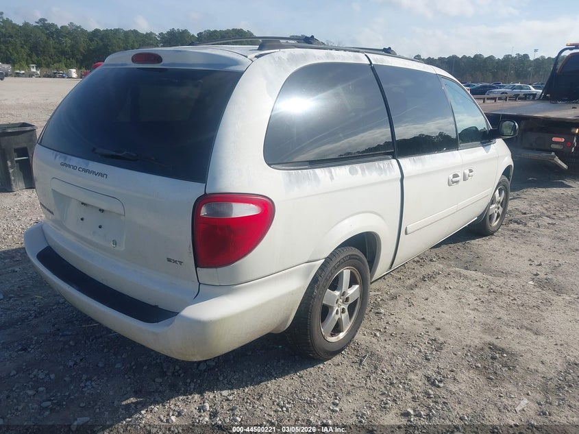 2005 Dodge Grand Caravan Sxt