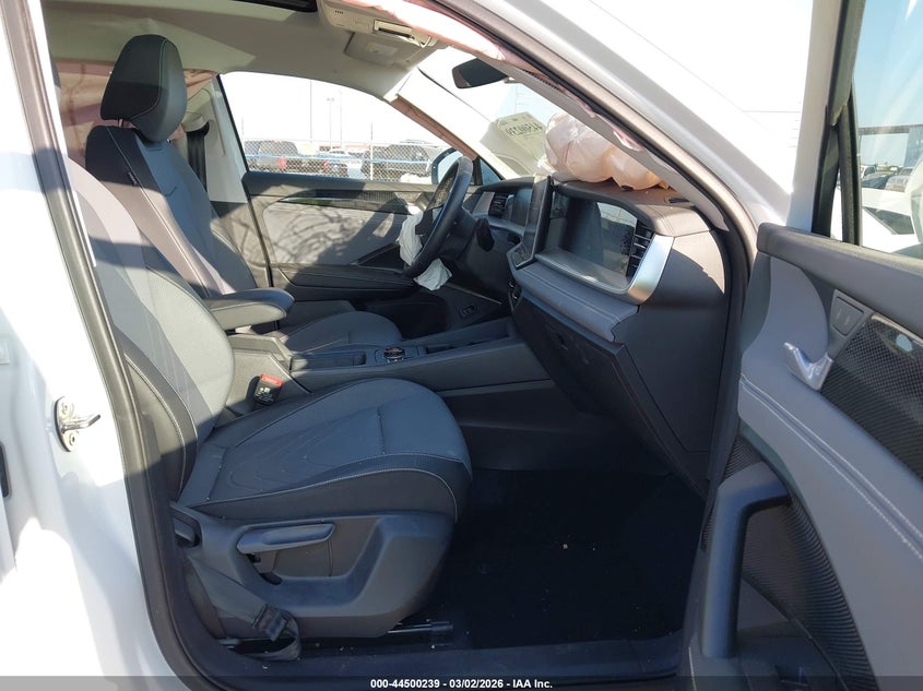 2025 Volkswagen Tiguan 2.0T Se