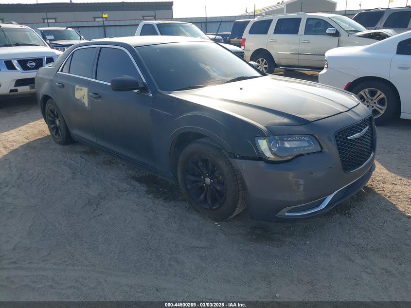 2015 Chrysler 300 Limited