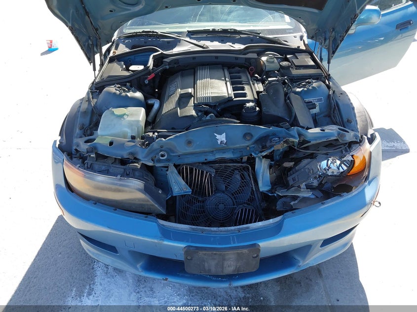 1999 BMW Z3 2.3 VIN: 4USCH9335XLG01152 Lot: 44500273