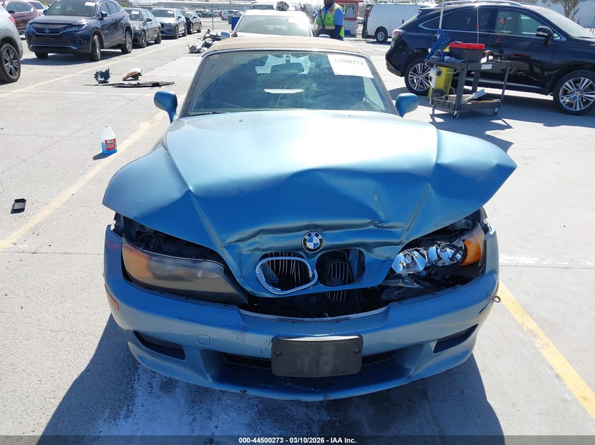 1999 BMW Z3 2.3 VIN: 4USCH9335XLG01152 Lot: 44500273