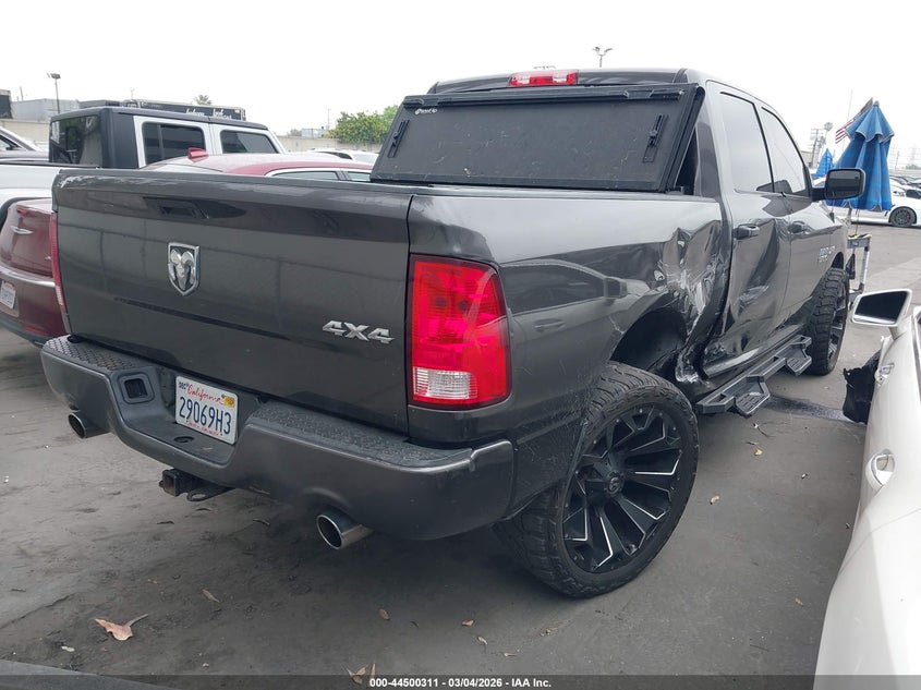 2017 Ram 1500 Express 4X4 5'7 Box