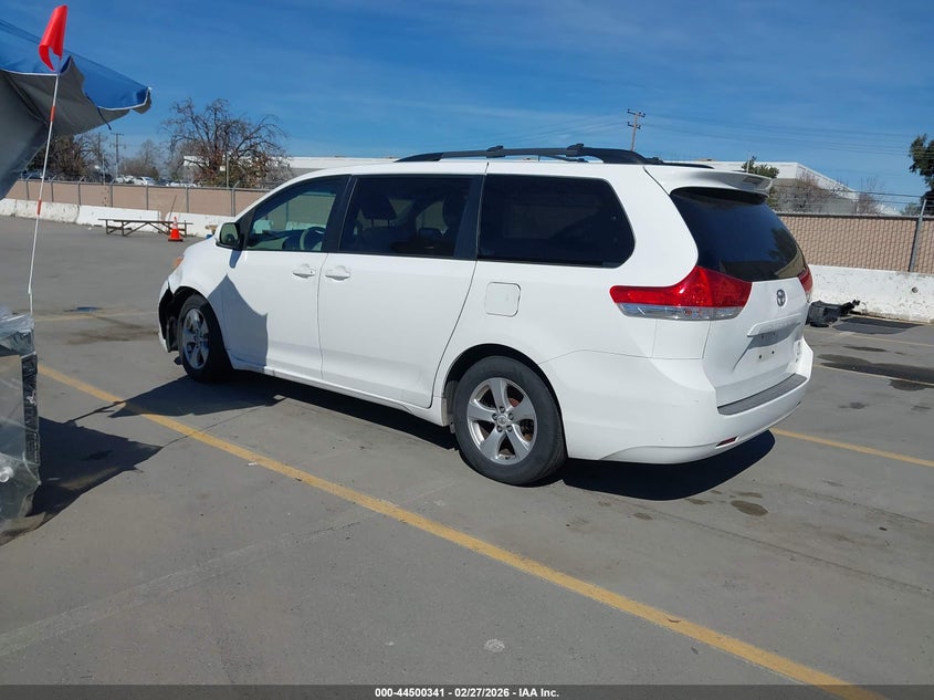 2011 Toyota Sienna Xle V6