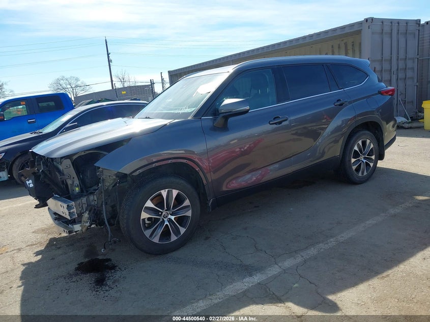 2022 Toyota Highlander Xle