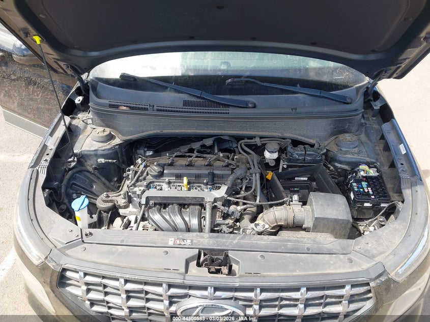 2022 Hyundai Venue Sel VIN: KMHRC8A36NU152706 Lot: 44500583