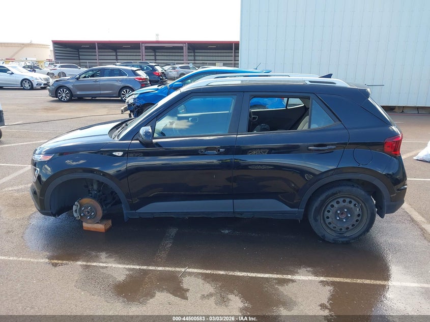 2022 Hyundai Venue Sel VIN: KMHRC8A36NU152706 Lot: 44500583