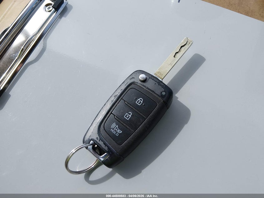 2022 Hyundai Venue Sel VIN: KMHRC8A36NU152706 Lot: 44500583