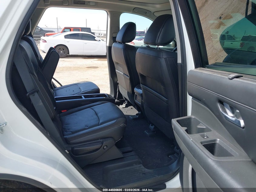 VIN 5N1DR3CB7PC201680 2023 NISSAN PATHFINDER SL FWD