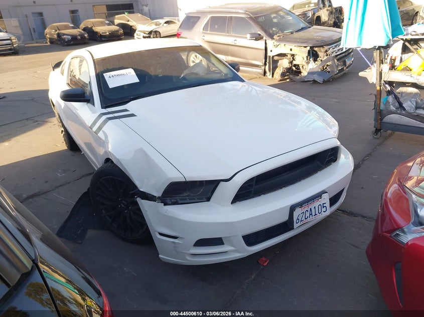 2013 Ford Mustang V6