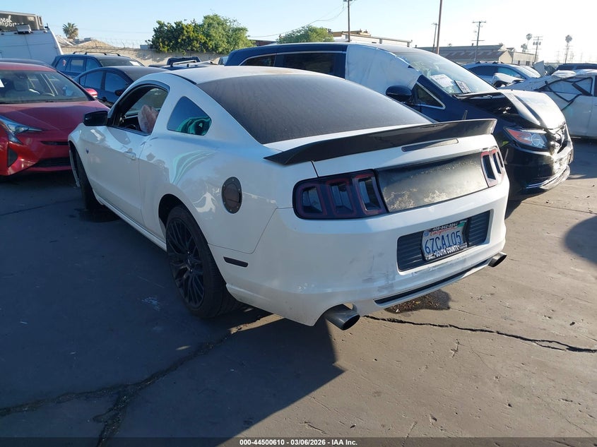 2013 Ford Mustang V6