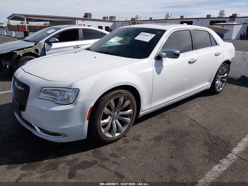 Vin: 2c3ccaeg9hh645631, lot: 44997399, chrysler 300c 20172