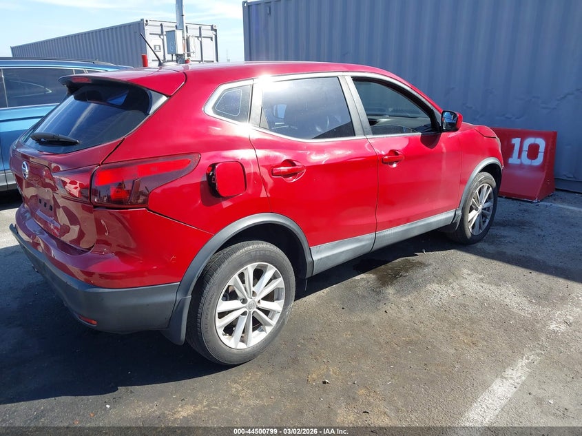2018 Nissan Rogue Sport S