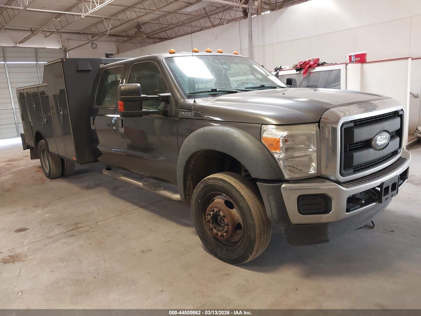 2015 Ford F-450 Chassis Xl