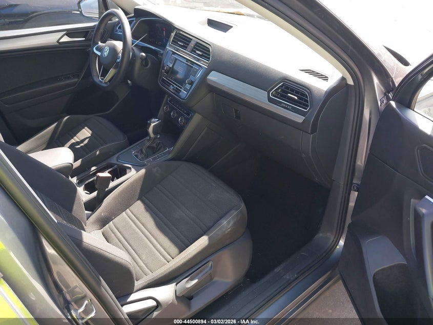 2023 Volkswagen Tiguan 2.0T S