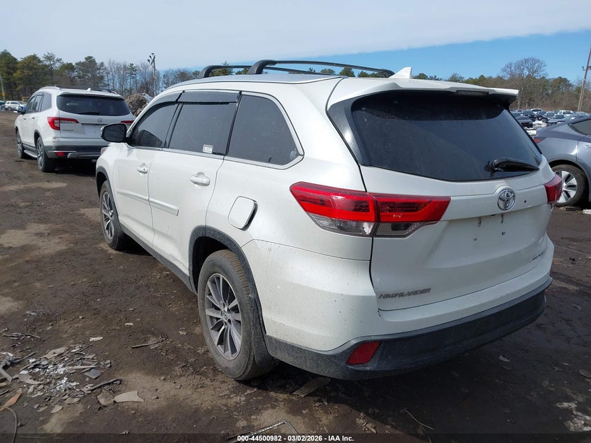 2019 Toyota Highlander Xle