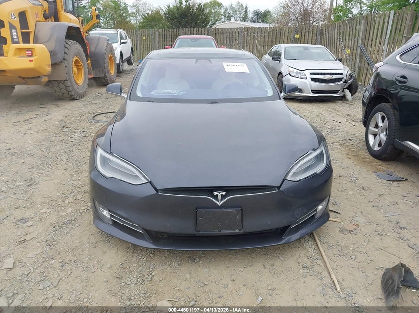 2017 Tesla Model S 100D/60D/75D/90D/P100D VIN: 5YJSA1E27HF220240 Lot: 44501197