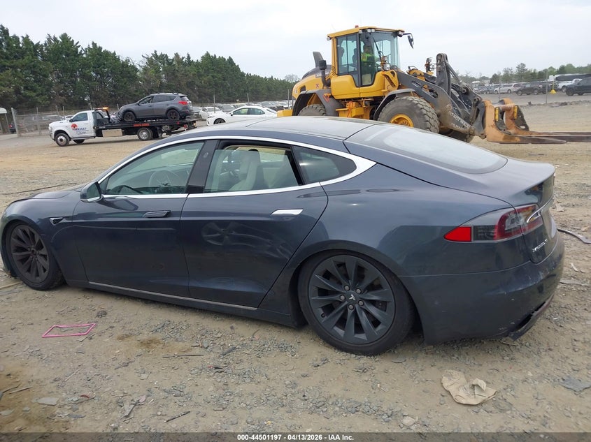 2017 Tesla Model S 100D/60D/75D/90D/P100D VIN: 5YJSA1E27HF220240 Lot: 44501197