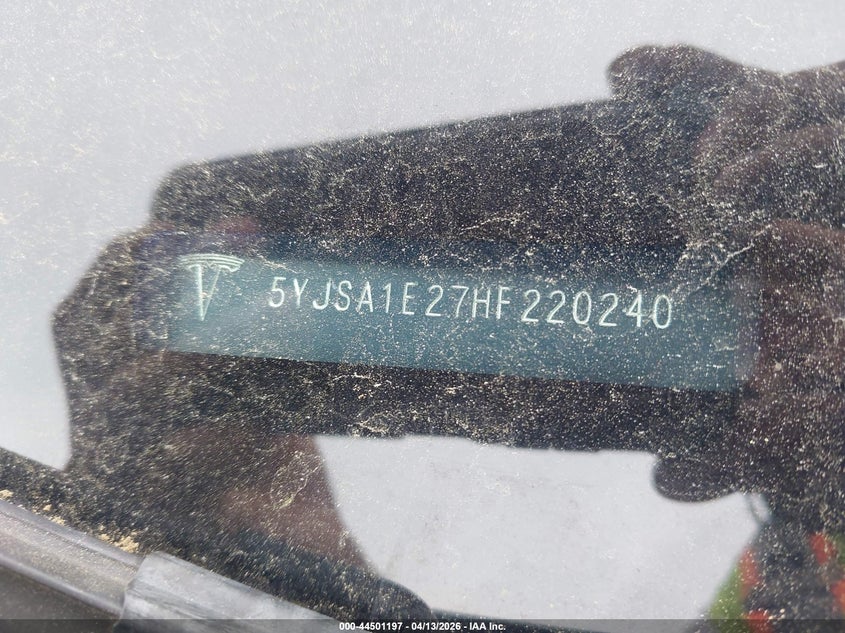 2017 Tesla Model S 100D/60D/75D/90D/P100D VIN: 5YJSA1E27HF220240 Lot: 44501197