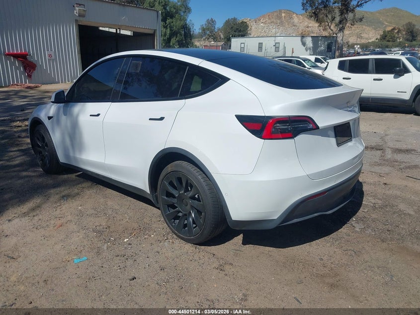 2021 Tesla Model Y Standard Range Rear-Wheel Drive