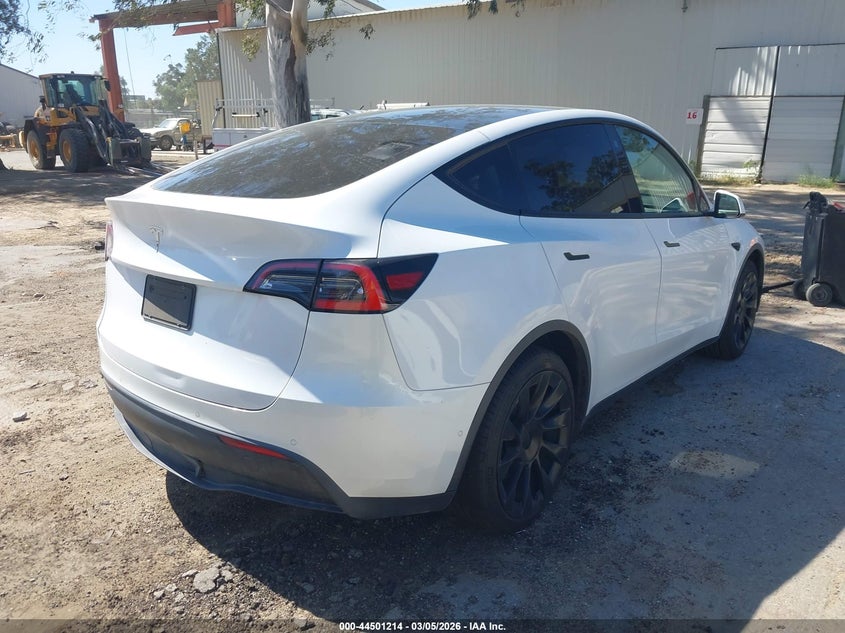 2021 Tesla Model Y Standard Range Rear-Wheel Drive