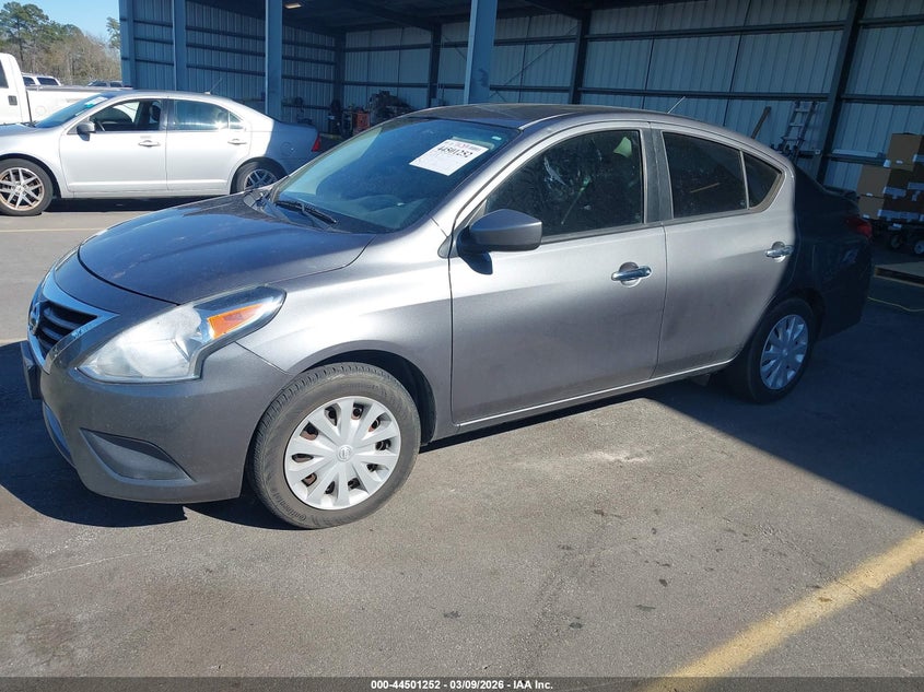 2018 Nissan Versa 1.6 Sv