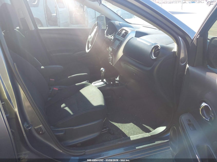 2018 Nissan Versa 1.6 Sv