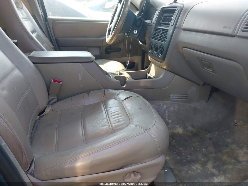 2002 Ford Explorer Xlt