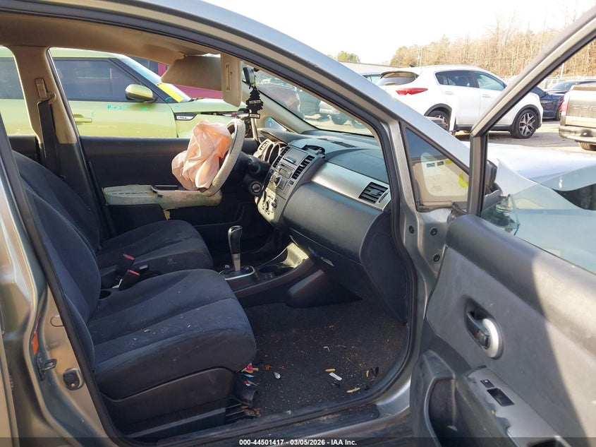 2009 Nissan Versa 1.8S