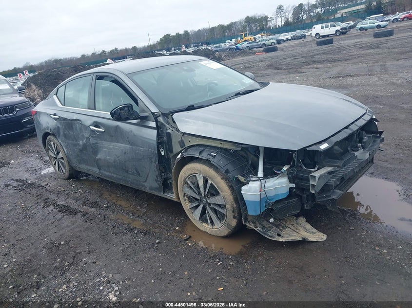 2022 Nissan Altima Sv Fwd