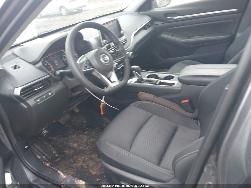 2022 Nissan Altima Sv Fwd