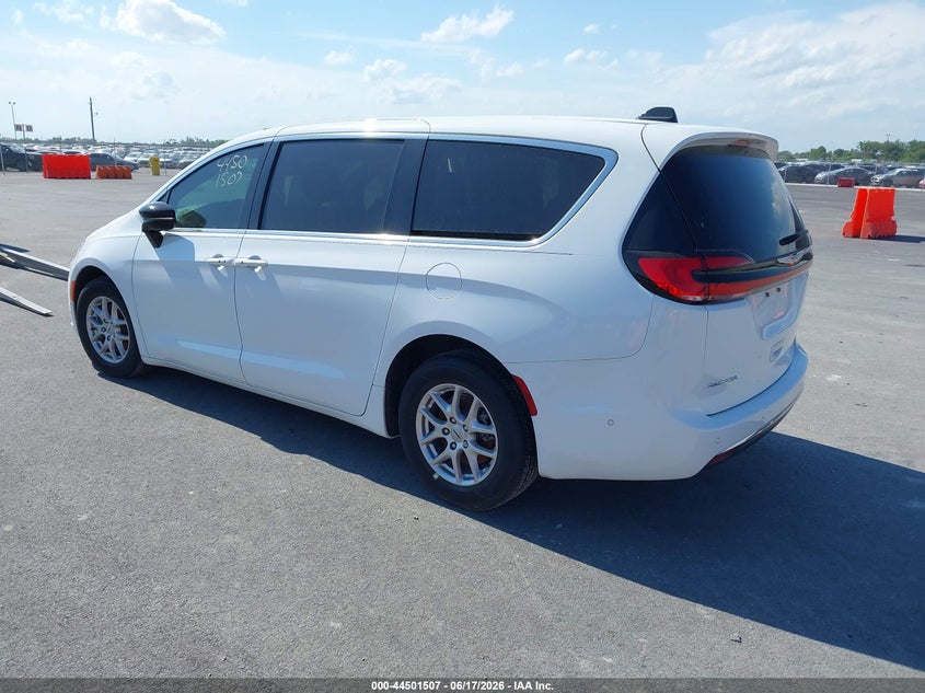 Vin: 2c4rc1bg2rr110887, lot: 44998263, chrysler pacifica touring l 20243