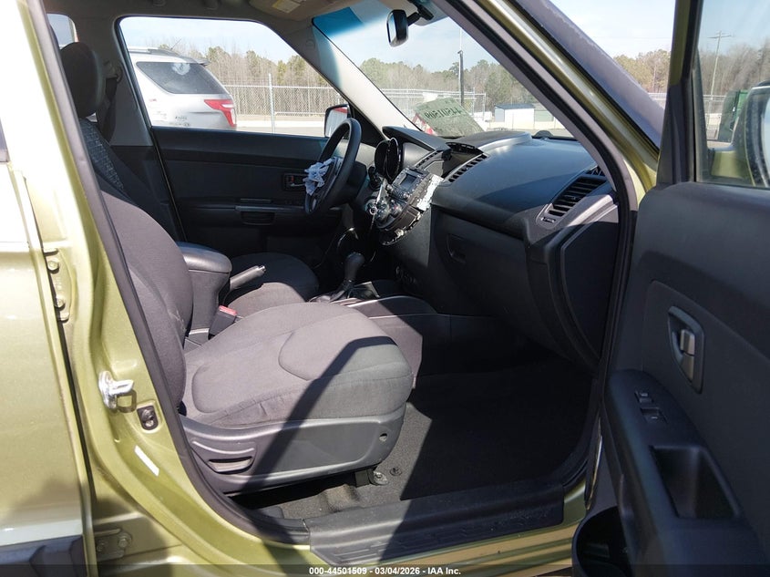 2011 Kia Soul +