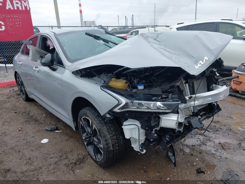 2022 Kia K5 Gt-Line