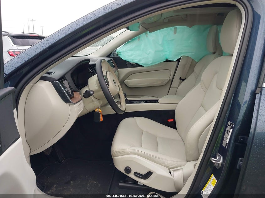 2021 Volvo Xc60 T5 Momentum