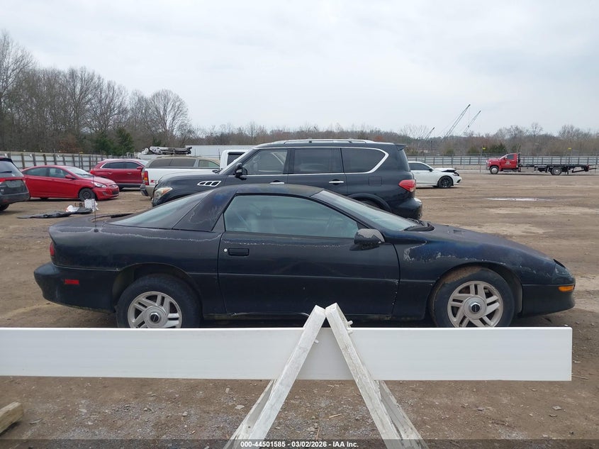 1995 Chevrolet Camaro VIN: 2G1FP22SXS2112640 Lot: 44501585