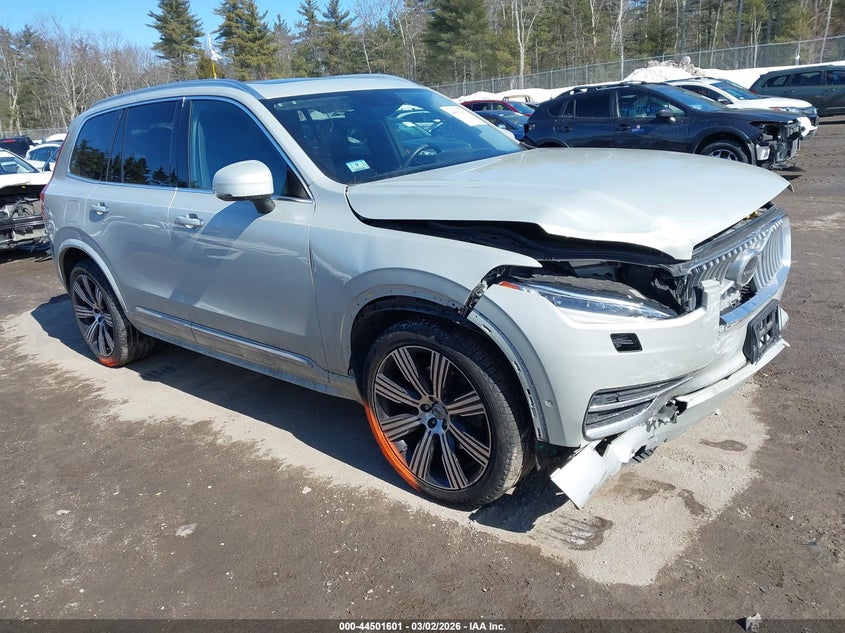 2022 Volvo Xc90 T6 Inscription 7 Passenger