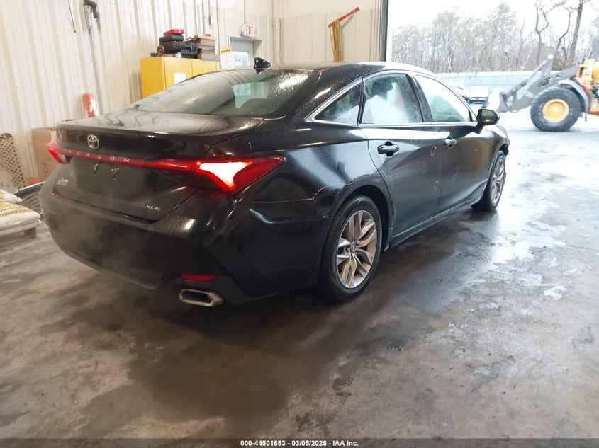 2019 Toyota Avalon Xle