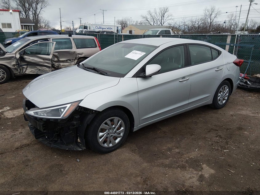 2019 Hyundai Elantra Se