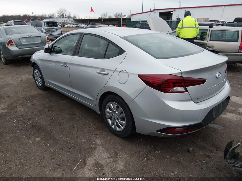 2019 Hyundai Elantra Se