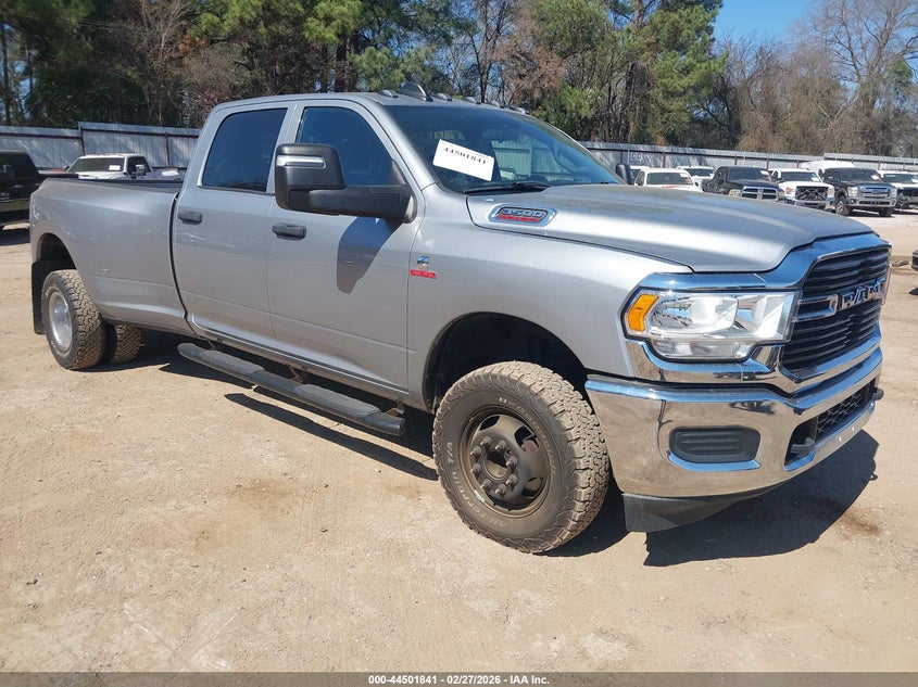 2023 Ram 3500 Tradesman 4X4 8' Box