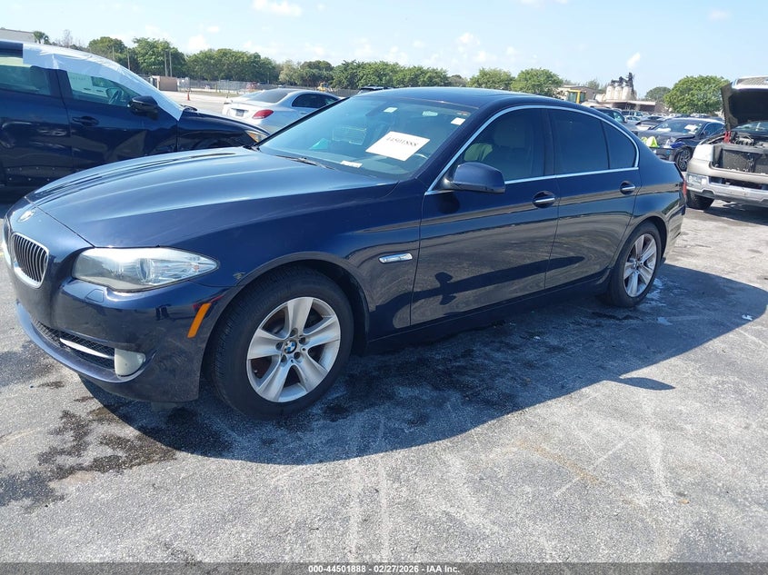2011 BMW 528I